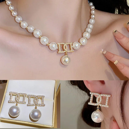 Women Letter Dd Pendant Necklaces Earrings set Streetsharks