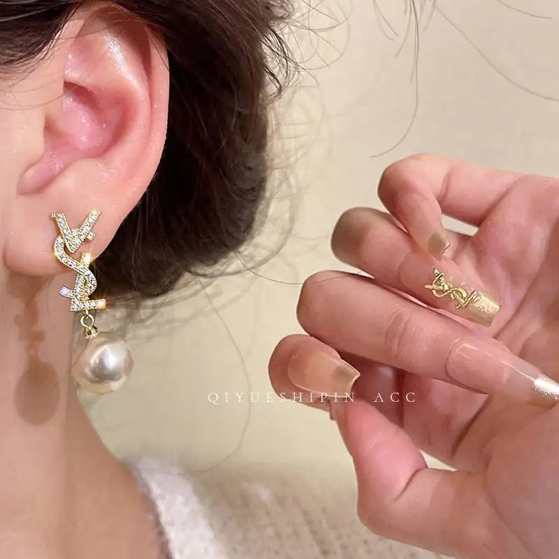 Luxury Brand Gold Color Matte Texture Metal Retro Earrings For Women Girls Fashion Party Trend Party Jewelry Gifts Earrings 2024 Streetsharks