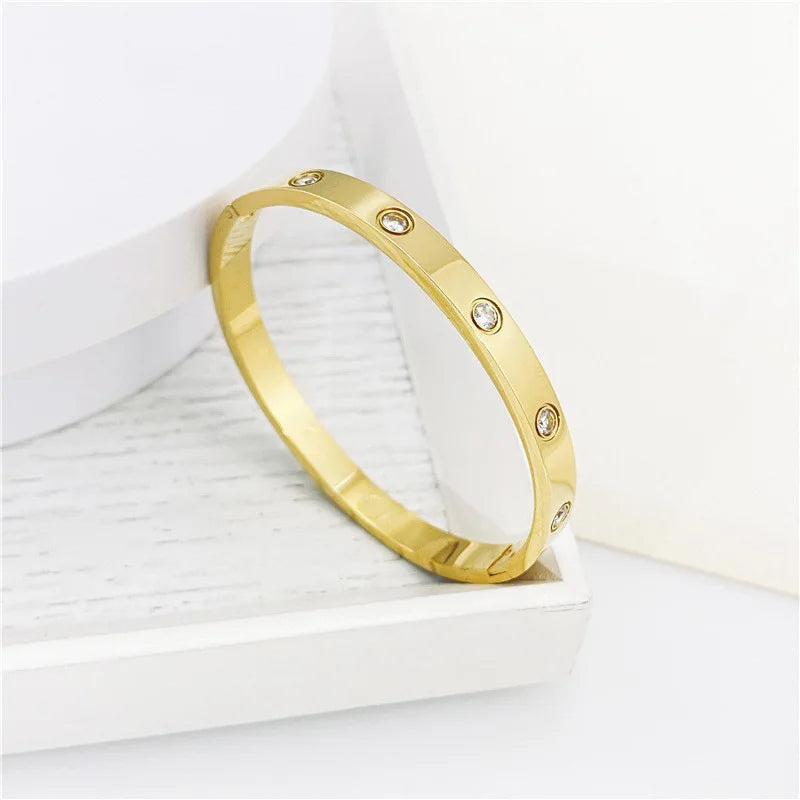 2025 New Design Gold Color Zircon And Cross Nut Nail Bracelet Gold & Bangle For Woman Stainless Steel Screw Brand Jewelry Streetsharks