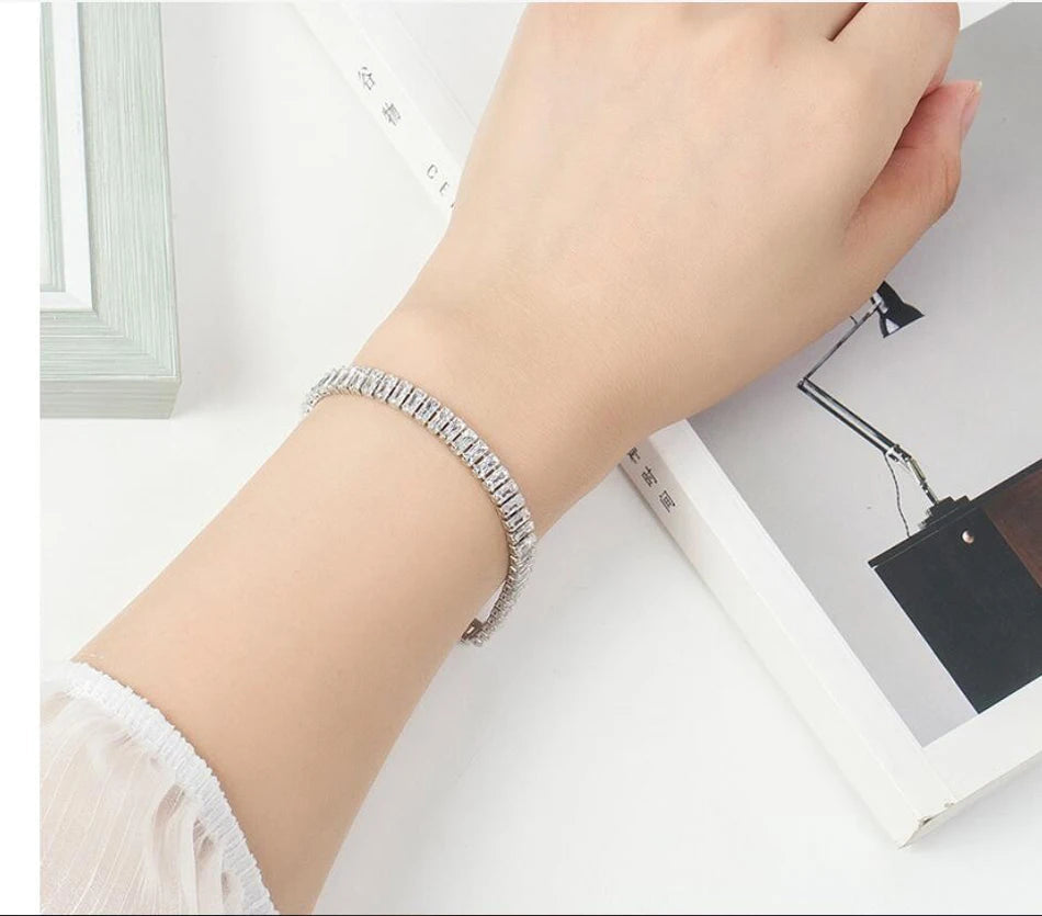 luxury designer 925 Sterling Silver fine Crystal Bracelet For Women fashion Jewelry Engagement Wedding Glamour Jewelry 18CM Streetsharks
