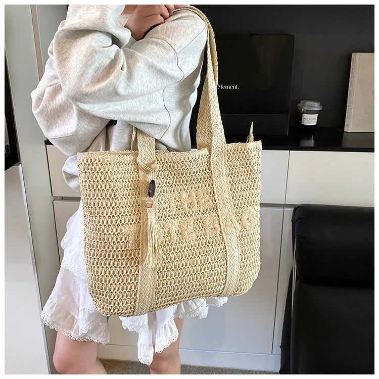 French Style Large Capacity Woven Straw Woven Bag for Women New Beach Vacation Shoulder Bag Casual Commuting Tote Bag Purse luxecrown.co.uk