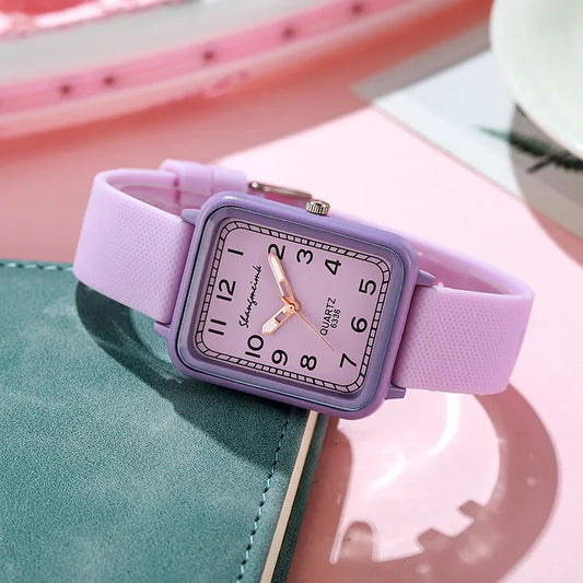 Luxury Women Watches Top Brand Fashion Ladies Quartz Watch Silicone Strap Female Wristwatch Reloj Hombre Streetsharks