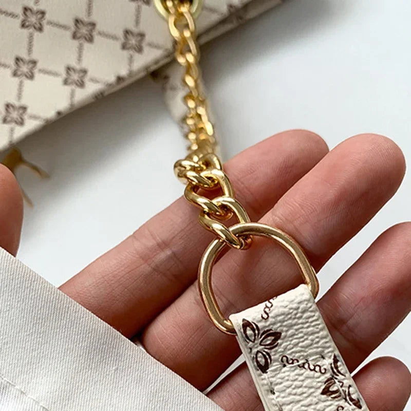 Women Luxury Design New Presbyopic Handbag Large Capacity Handbag Fashion Printing Shoulder Bag Trendy Shopping Bag with pendant luxecrown.co.uk