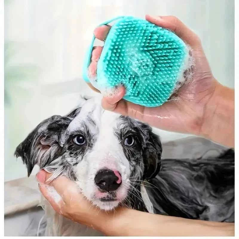 9×8×5.5cm (3.54×3.15×2.17in) Pet Shower Massage Brush - Gentle Silicone Shampoo Dispenser with Anti-Slip Handle luxecrown.co.uk