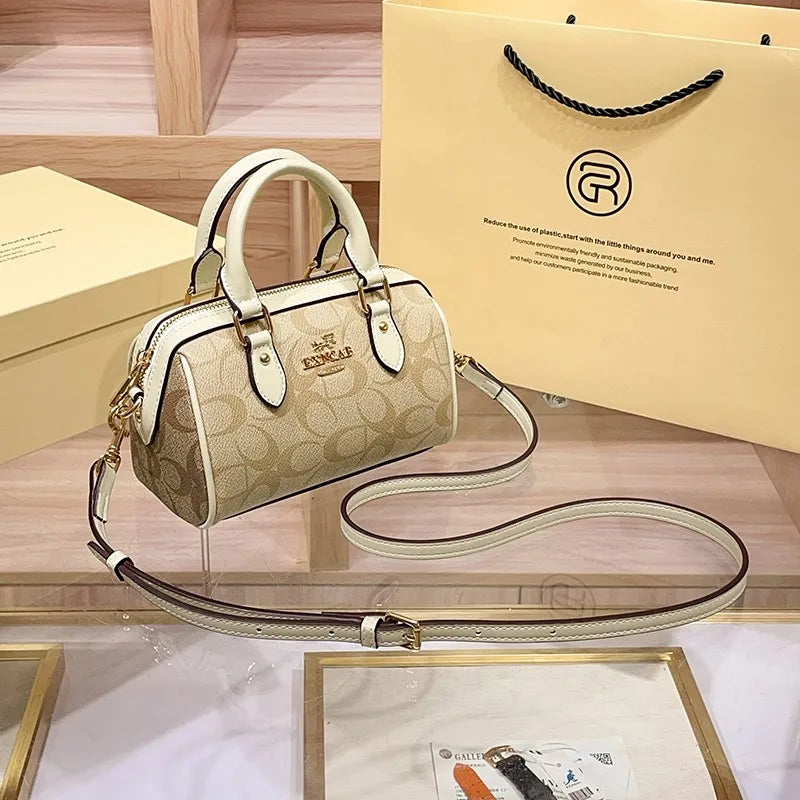 Luxury women's handbag, shoulder bag, high-end sense, crossbody bag, 2025 new autumn and winter fashion versatile pillow bag luxecrown.co.uk