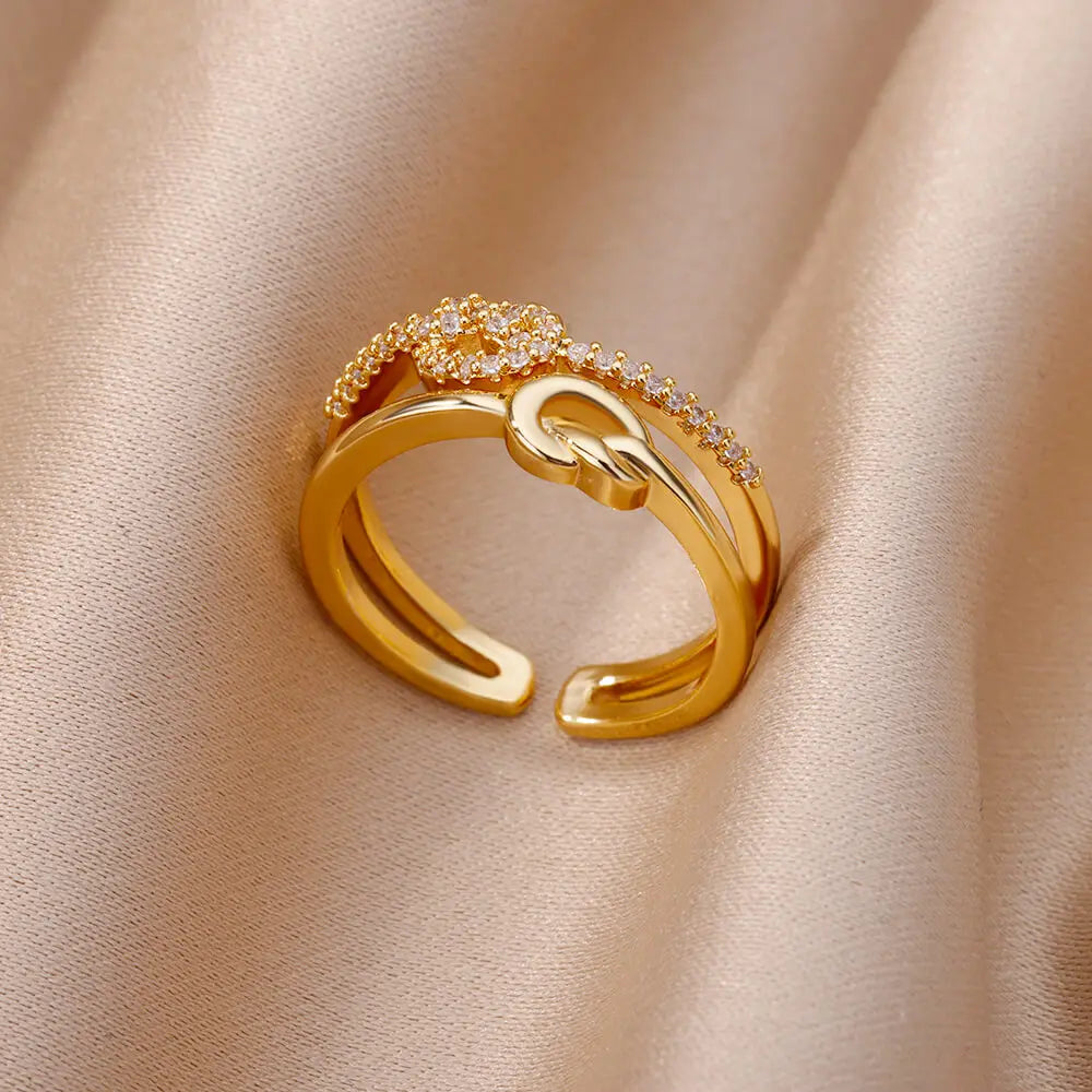 Fashion Gold Color Stainless Steel Rings For Women Chain Hollow Out Crystal Zircon Finger Ring Jewelry 2023 Gift anillos mujer Streetsharks