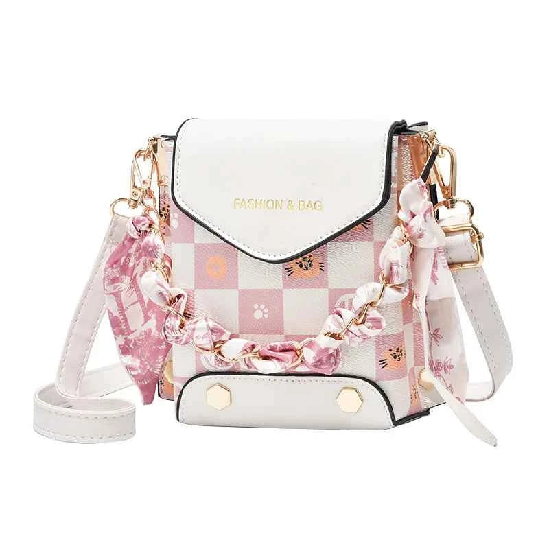 Wear-resistant PU leather mini single-shoulder bag for women, flip cover cartoon square graffiti crossbody bag