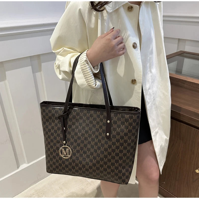 Letter Print Fashion Shoulder Bag Versatile Large Capacity Handbag Luxury Brand Bag Clutch Bag Retro Trend Commuter Tote Bag luxecrown.co.uk