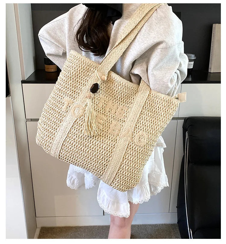 French Style Large Capacity Woven Straw Woven Bag for Women New Beach Vacation Shoulder Bag Casual Commuting Tote Bag Purse luxecrown.co.uk