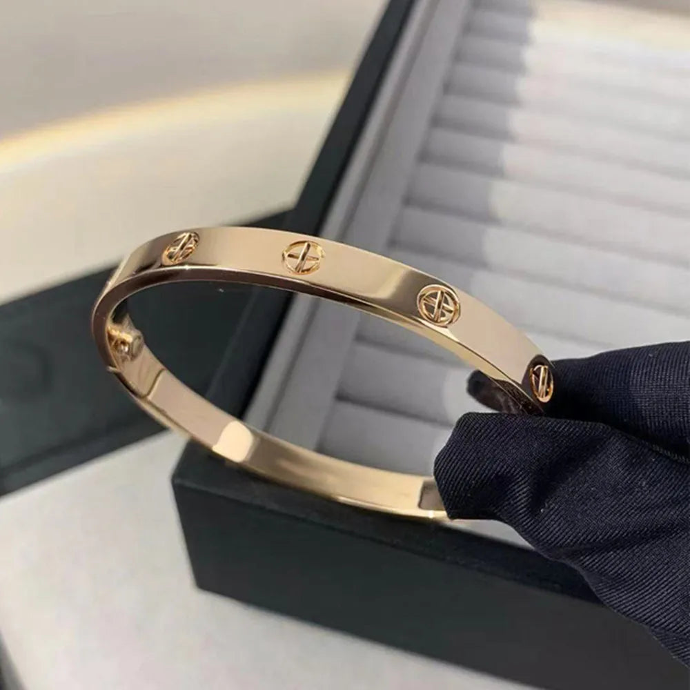 2025 New Design Gold Color Zircon And Cross Nut Nail Bracelet Gold & Bangle For Woman Stainless Steel Screw Brand Jewelry Streetsharks