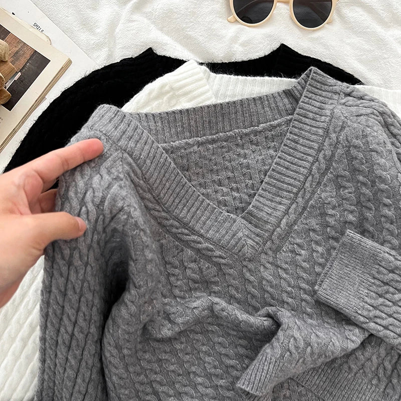 2026 New Autumn Winter Women V-neck Long Sleeve Knitted Sweaters Twist Striped Loose Solid Color Short Pullover Tops