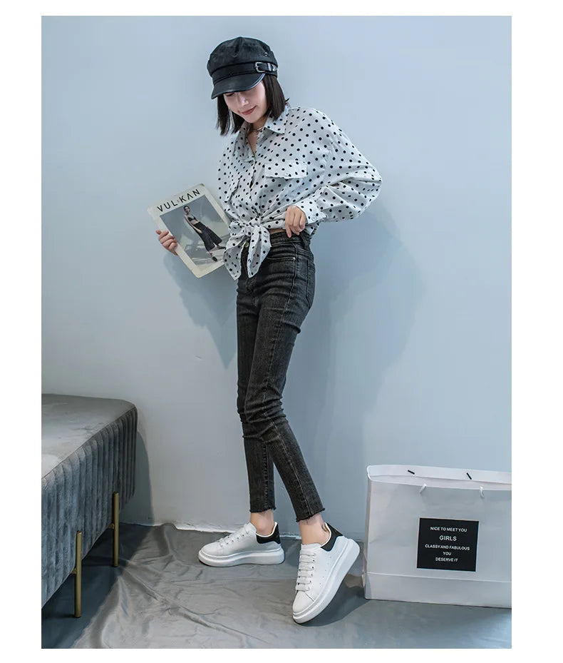 McQueen women's new popular white shoes, versatile and super fiber breathable thick sole, height increasing McQueen sponge cake Streetsharks