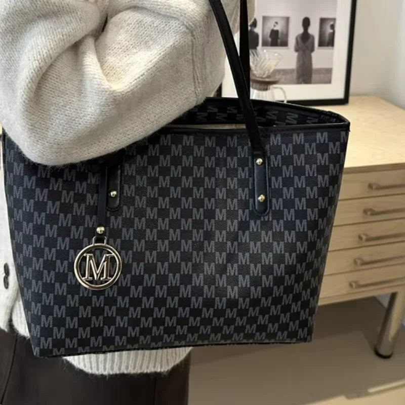Letter Print Fashion Shoulder Bag Versatile Large Capacity Handbag Luxury Brand Bag Clutch Bag Retro Trend Commuter Tote Bag luxecrown.co.uk