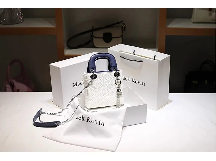 2024 New Fashion and Popular Handheld Square Bag with Contrast Color Women's Beautiful and Luxury Shoulder Bag with Decoration Streetsharks