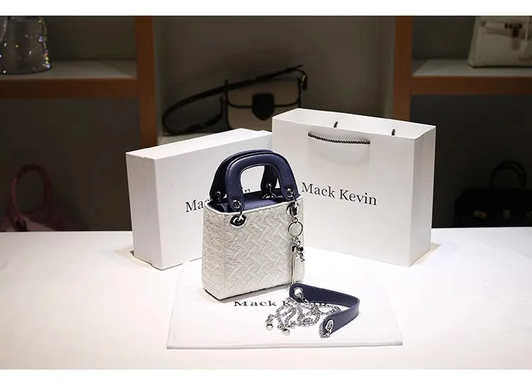 2024 New Fashion and Popular Handheld Square Bag with Contrast Color Women's Beautiful and Luxury Shoulder Bag with Decoration Streetsharks