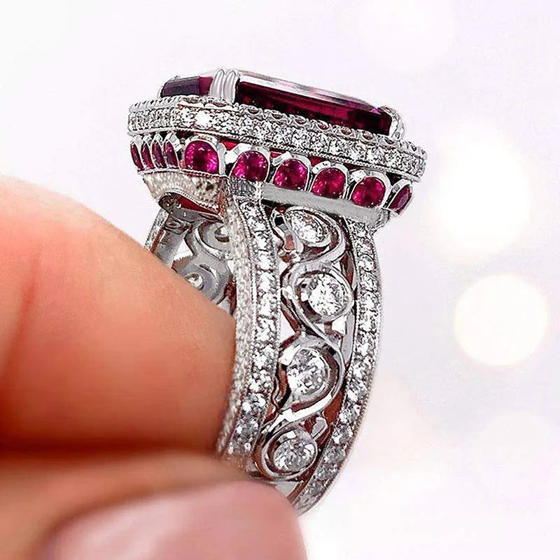 Luxury Lady 925 Sterling Silver Finger Ring Shiny Red CZ Gorgeous Party Accessories Trendy High-quality Wedding Band Jewelry Streetsharks