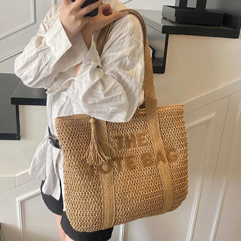 French Style Large Capacity Woven Straw Woven Bag for Women New Beach Vacation Shoulder Bag Casual Commuting Tote Bag Purse luxecrown.co.uk