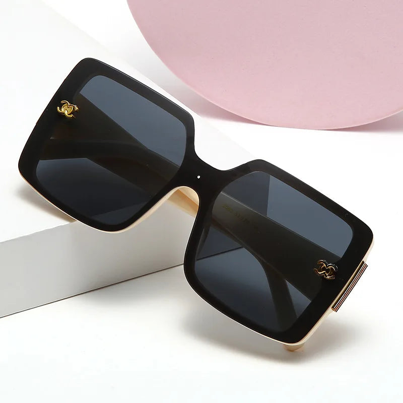 New Luxury Glamour Sunglasses for Women and Men Designer Famous Brand Glasses Square Stylish Trend Eyewear UV400 Streetsharks