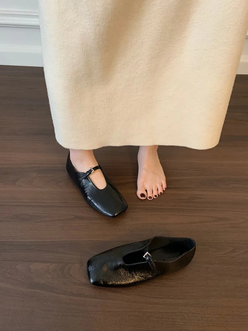 2025 Lightweight Summer French Retro Genuine Leather Shoes Minimalist Elegant Square Toe Flat Shoes Loafers Shoes Women luxecrown.co.uk
