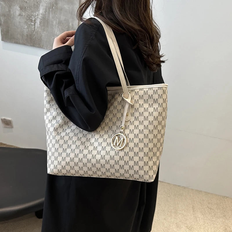Letter Print Fashion Shoulder Bag Versatile Large Capacity Handbag Luxury Brand Bag Clutch Bag Retro Trend Commuter Tote Bag luxecrown.co.uk