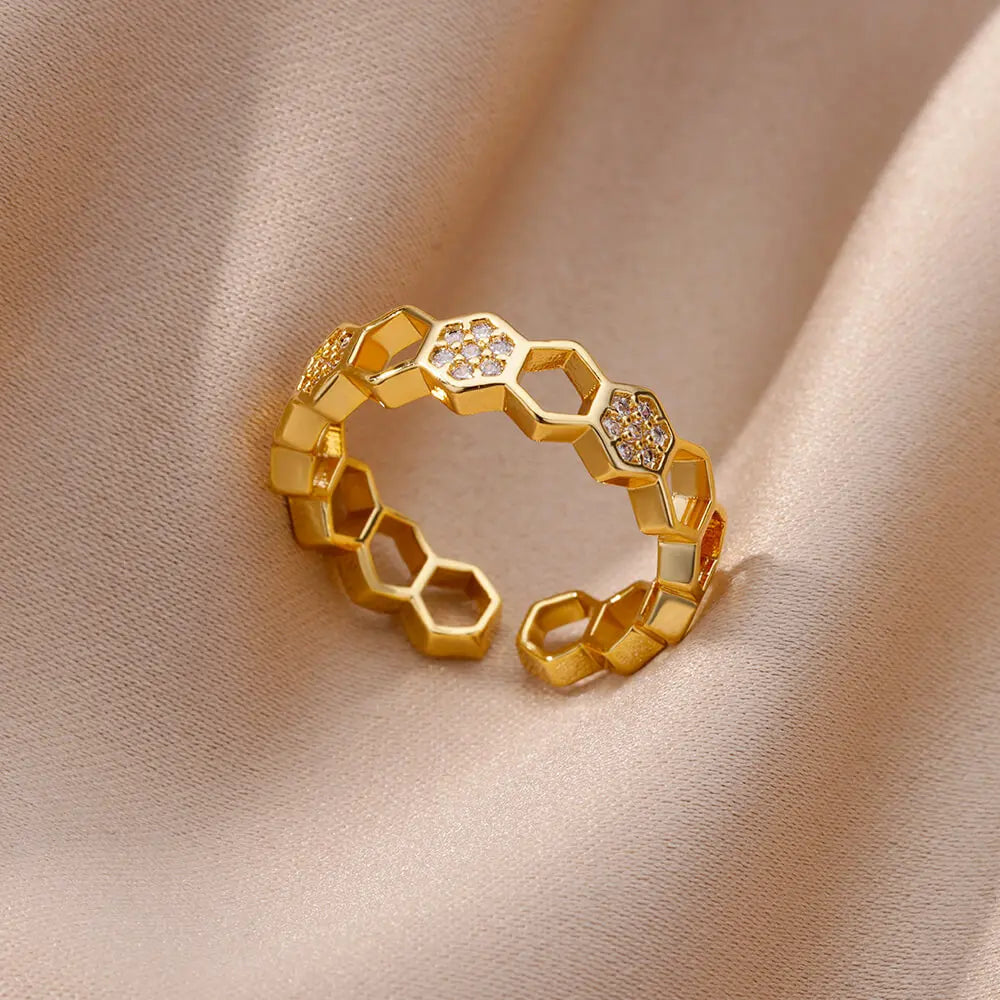 Fashion Gold Color Stainless Steel Rings For Women Chain Hollow Out Crystal Zircon Finger Ring Jewelry 2023 Gift anillos mujer Streetsharks