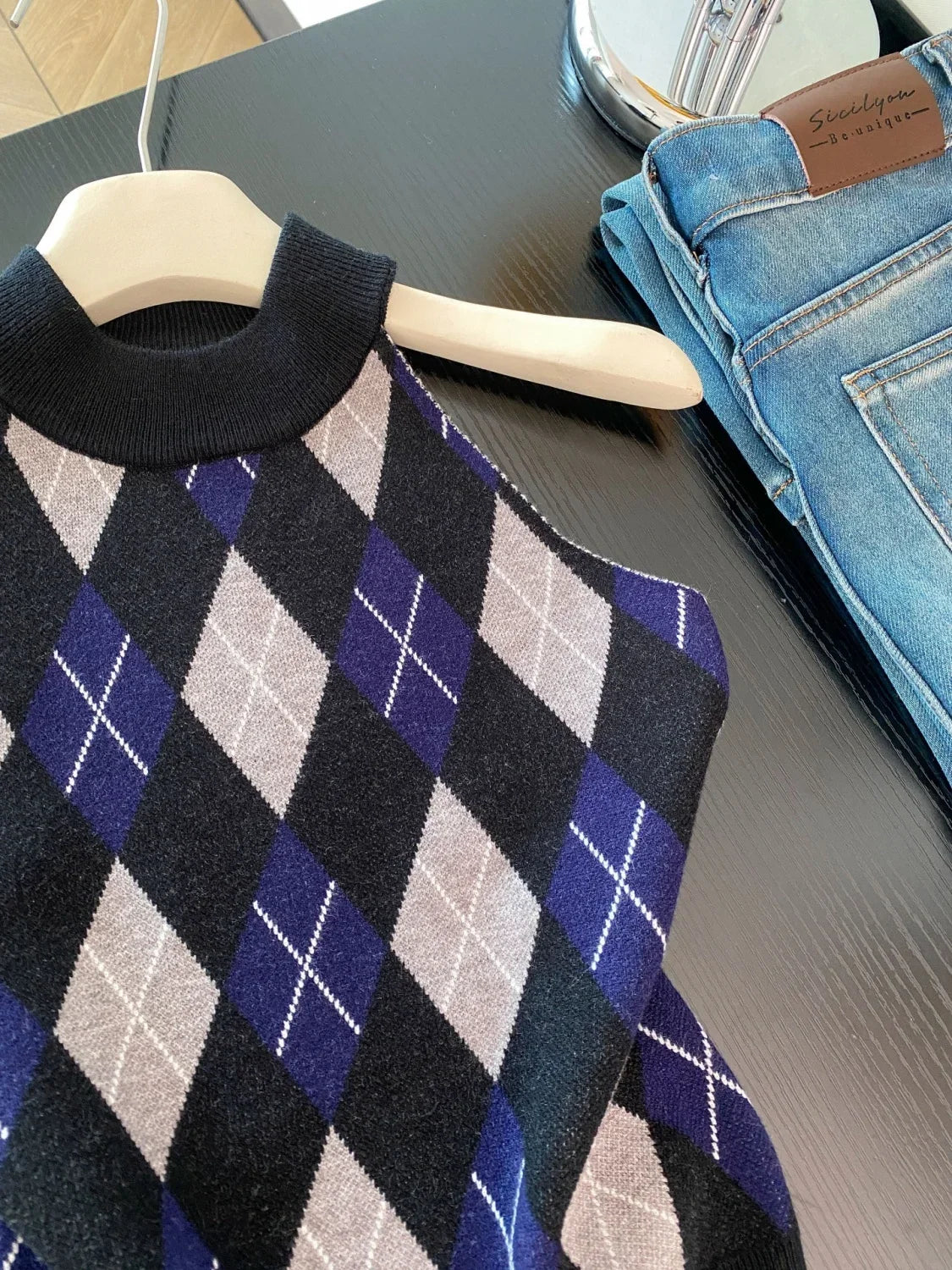 Women's Vintage Plaid Sweater Vest Ulzzang Style Knitted Preppy Soft Crew Neck Loose Top Fit Streetwear Camisole for Girls