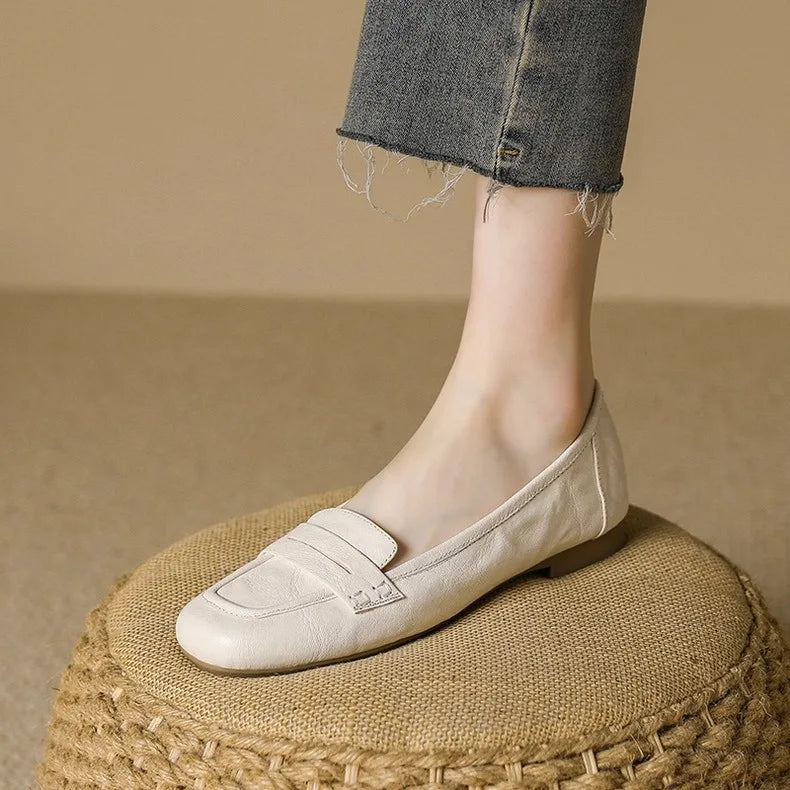 Woman Soft Leather Flat Bottom Single Shoes Women's Low Heel Flats Slip-On Casual Style Home Party Wear round Toe Bean Loafers luxecrown.co.uk