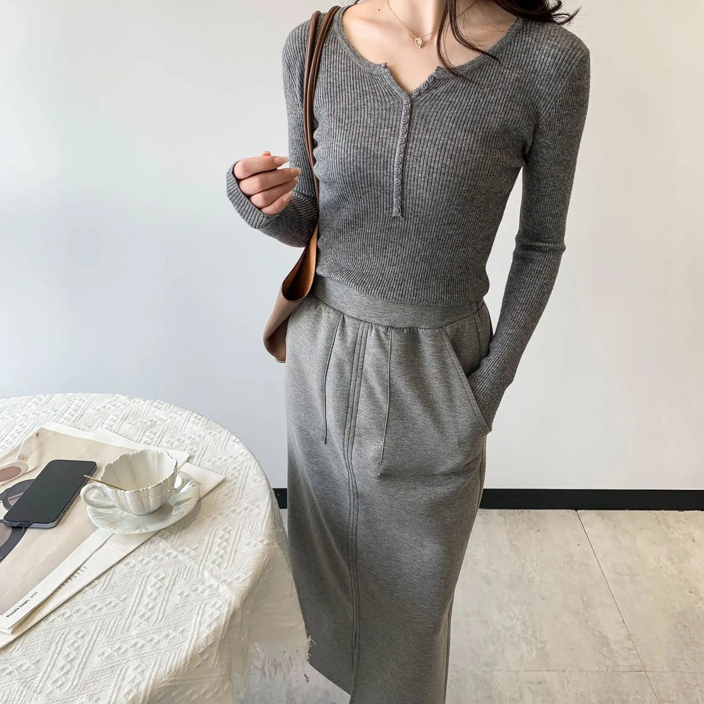 2026 Spring Autumn Basic Sweaters Knitted Women Sweater Button O-neck Pullovers Female Pullover Slim Solid Bold Stripes Tops