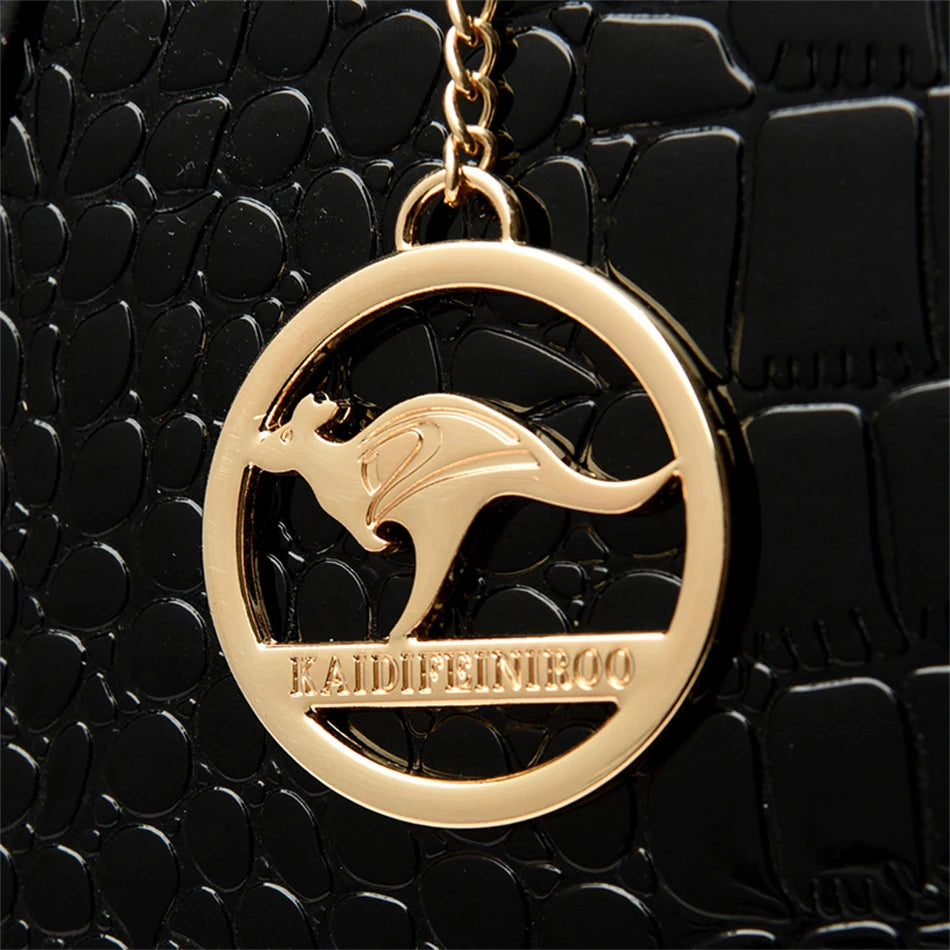 Luxury Patent Leather Handbags for Women Designer Crocodile Pattern Women's Shoulder Crossbody Bag Hobos Ladies Messenger Stone Streetsharks