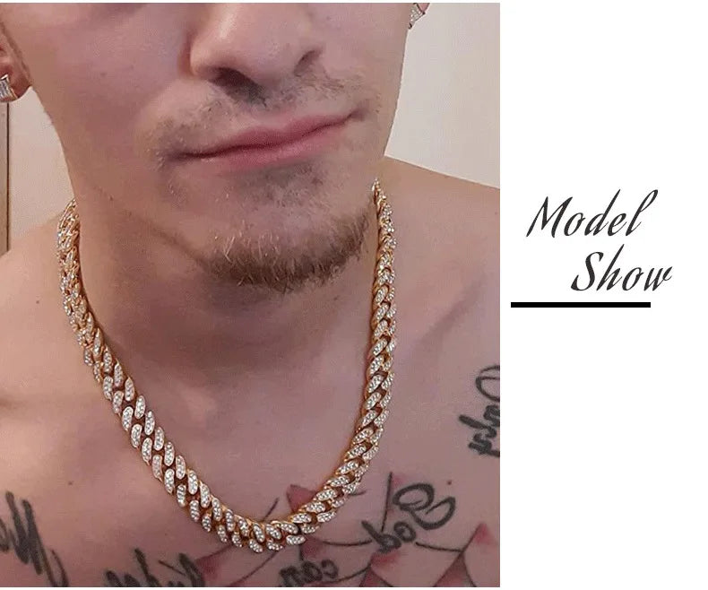 Dog Cuban Gold Chain Luxury Diamond Dog Collar Pet Metal Necklace Jewelry Accessories for Small Medium Large Dogs Cats Pet Gift luxecrown.co.uk