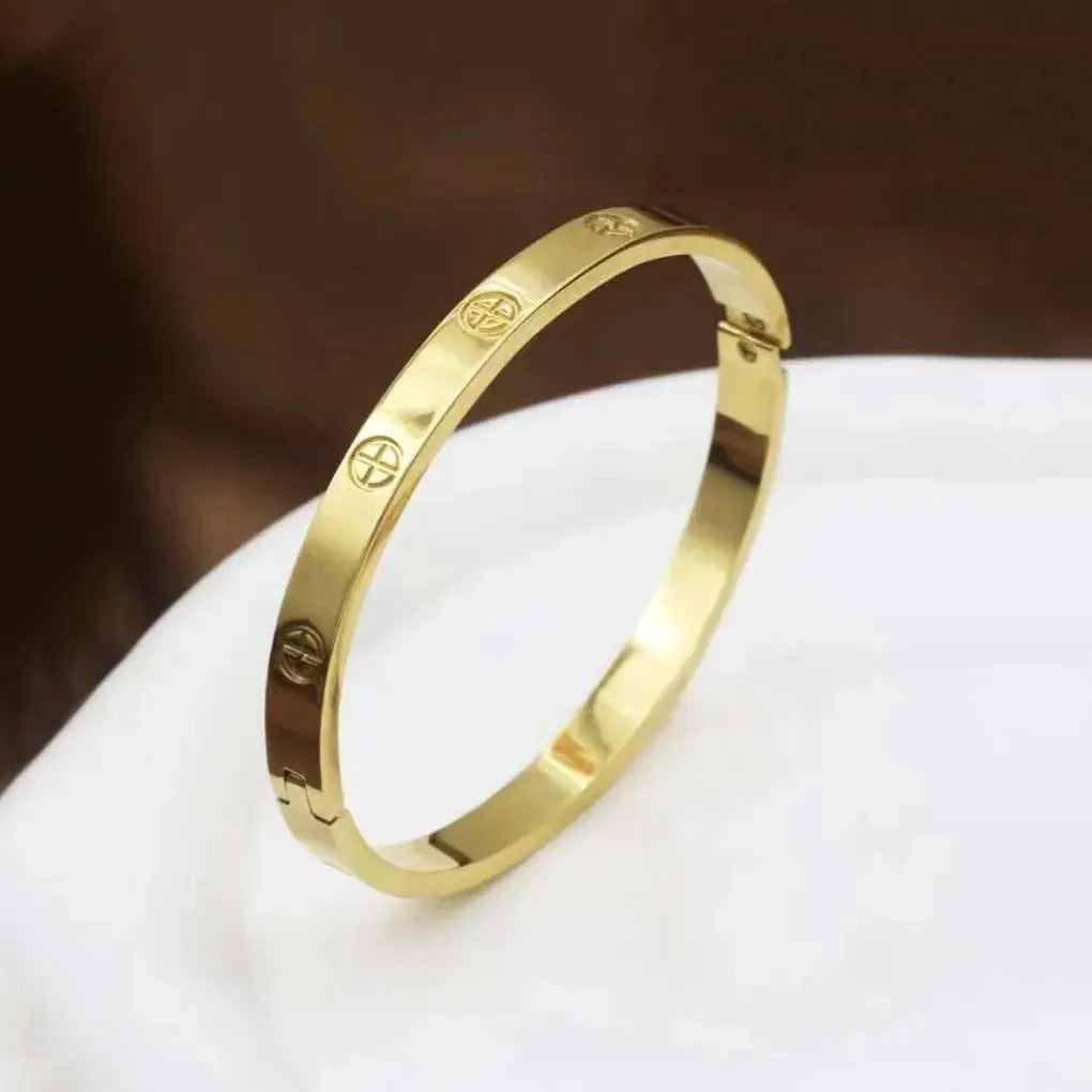 Stainless Steel Luxury Fashion Jewelry Set Golden Women Bangle Bracelet Love Cross Finger Rings For Men Women Jewelry Set Gift Streetsharks