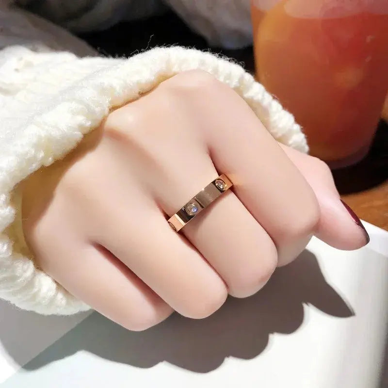 Stainless Steel Rose Gold Color Love Ring for Women Men Couple Shiny Zircon Rings Jewelry Streetsharks