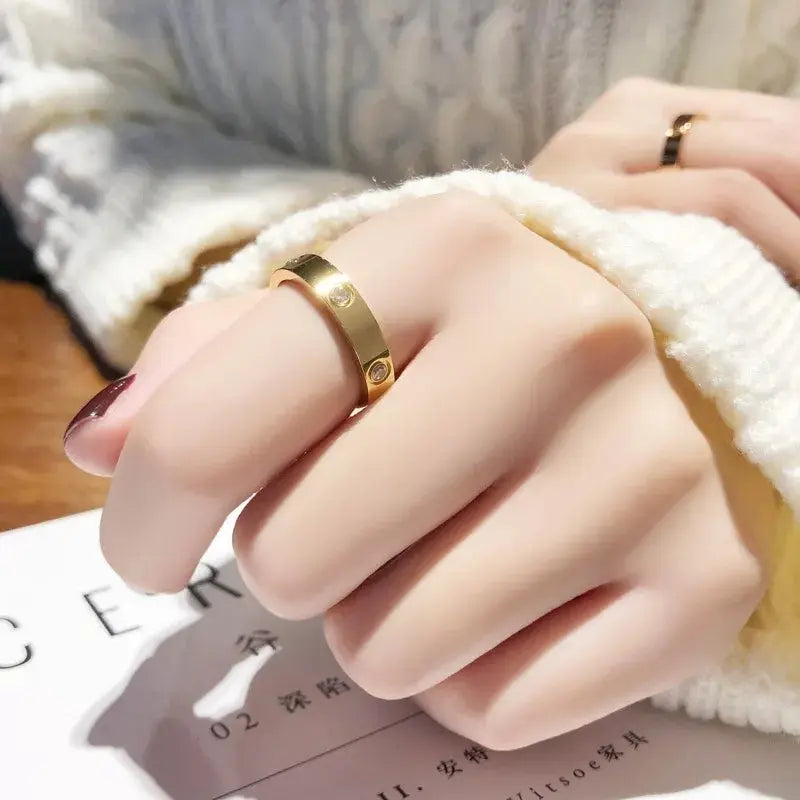 Stainless Steel Rose Gold Color Love Ring for Women Men Couple Shiny Zircon Rings Jewelry Streetsharks