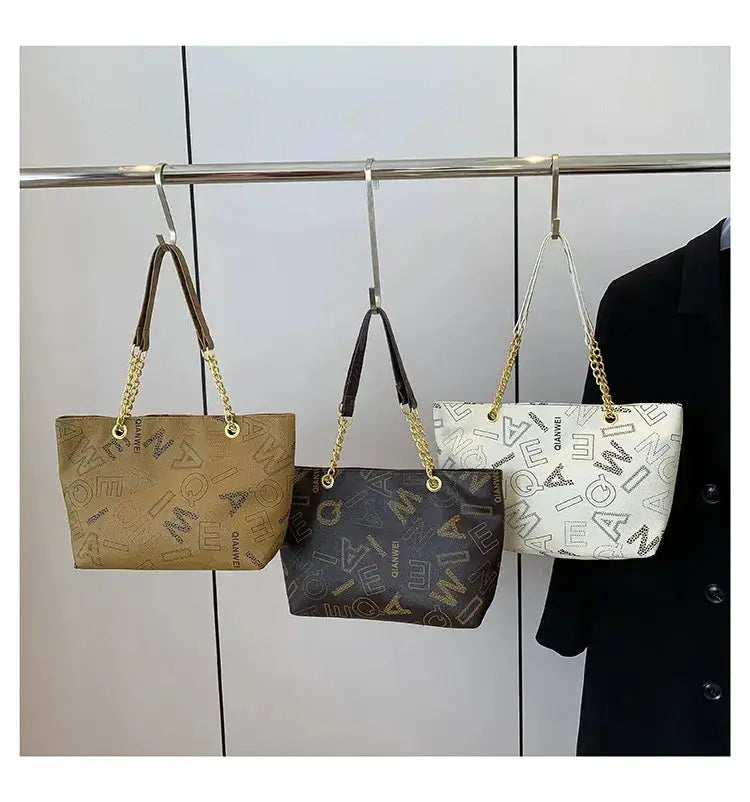 Stylish Commuter Handbag Retro Casual Tote Bag Women's Trend Spring New Large Capacity Street Style PU Material Zipper Opening luxecrown.co.uk