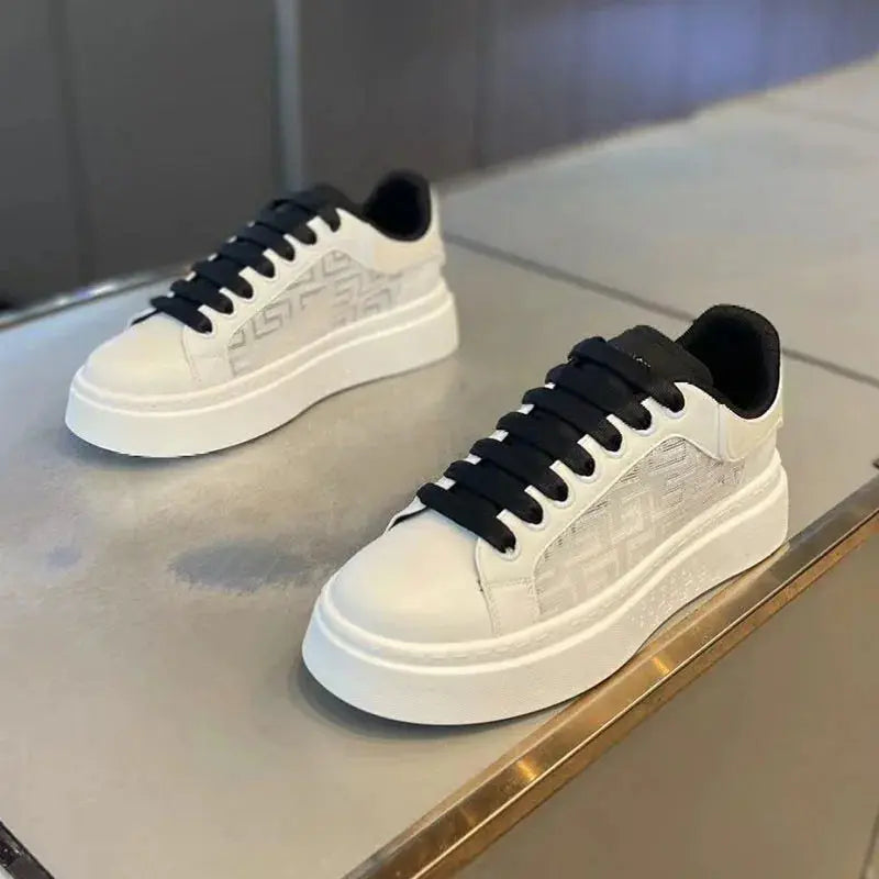 Summer New Board Shoes Designer Luxury White Sneakers for Men Lightweight Tennis Shoes Men Casual Sports Shoes Zapatos De Hombre Streetsharks