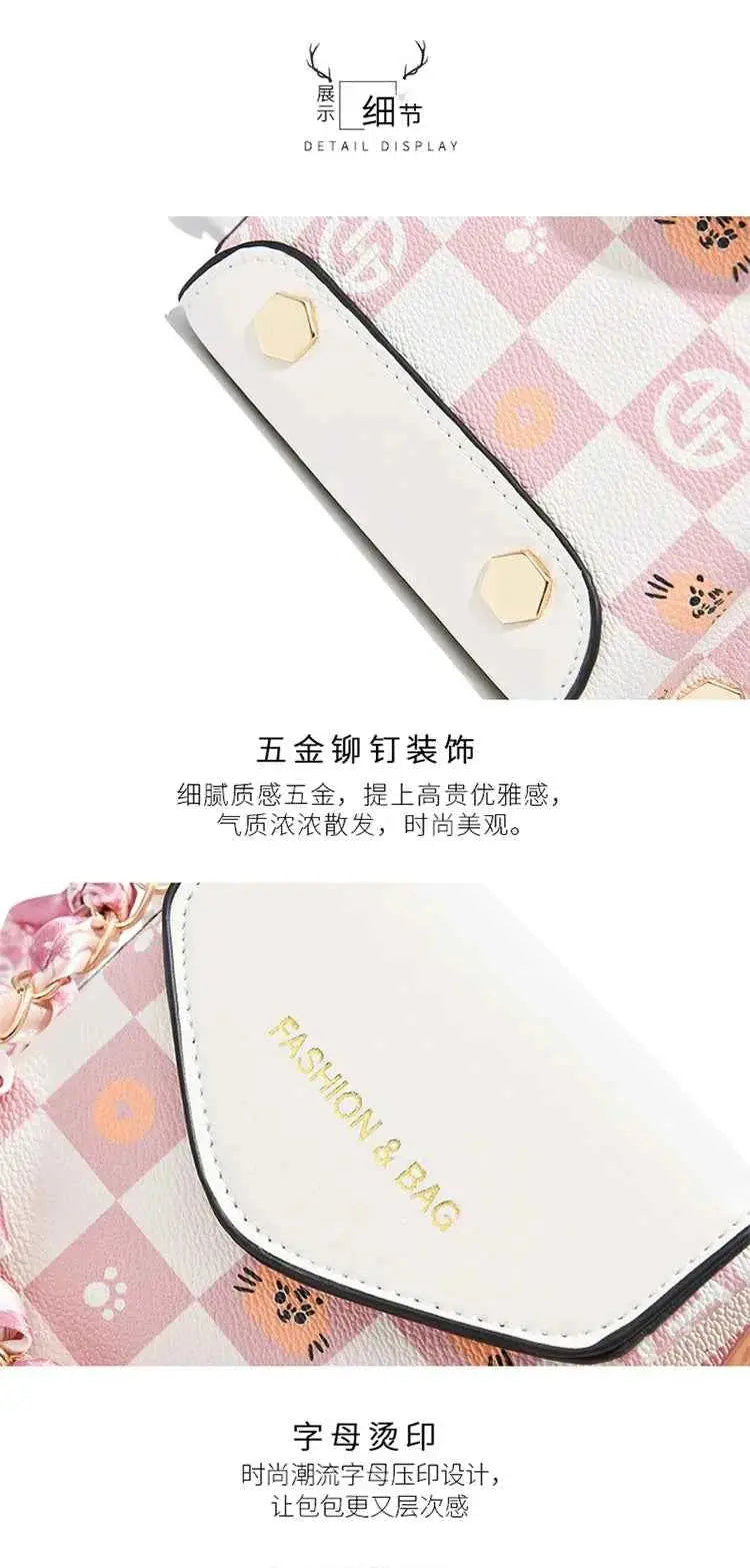 Wear-resistant PU leather mini single-shoulder bag for women, flip cover cartoon square graffiti crossbody bag