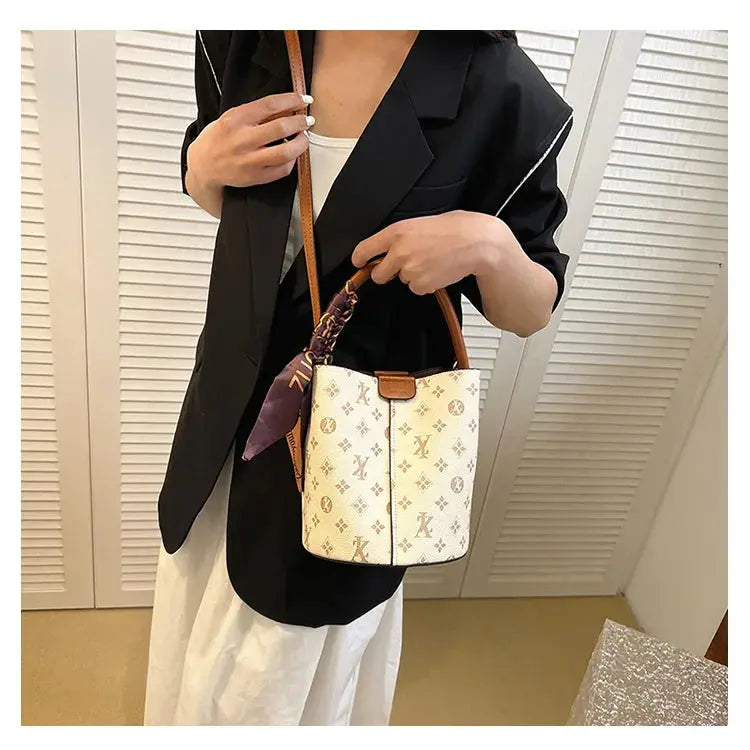 Women Luxury Classic Bucket Bag Handbag Fashion Designer Crossbody Bag Shoulder luxecrown.co.uk