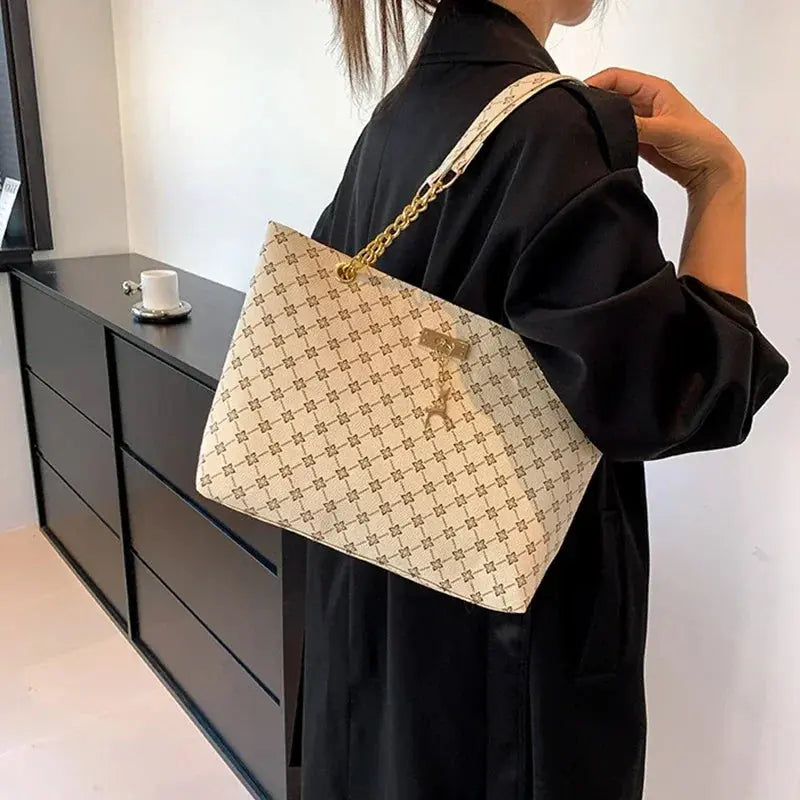 Women Luxury Design New Presbyopic Handbag Large Capacity Handbag Fashion Printing Shoulder Bag Trendy Shopping Bag with pendant luxecrown.co.uk