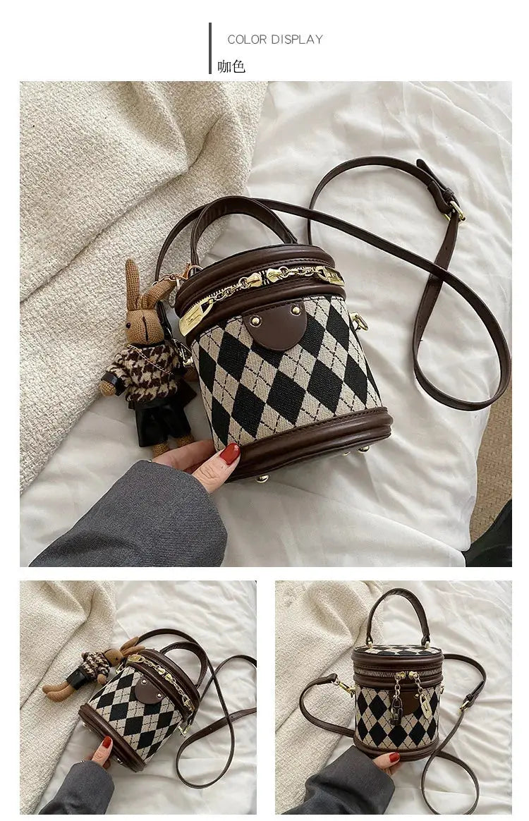 Women's Bag for Women Fashion Luxury Designer Zipper Small Handbags For Women Leather Bucket Shoulder Bag 2023 New Trend Pendant Streetsharks