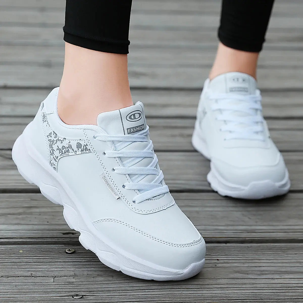 Women's Lightweight Lace-Up Casual Running Shoes, All Season Sneakers for Students Work Travel Outdoor Sports luxecrown.co.uk