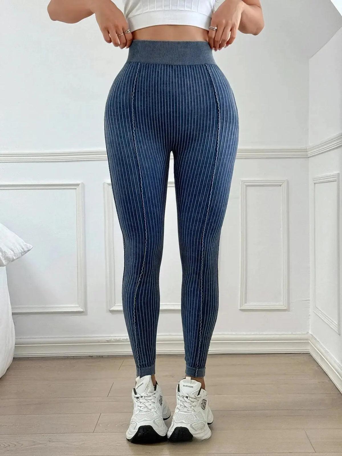 Womens Sand Washed Ribbed Leggings High Waisted Yoga Leggings V Shaped Waistband Peach Booty Lifting Fitness Pants for Workout luxecrown.co.uk